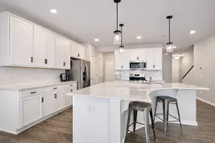 4832 Avery Ct, Eagan, MN 55123 - Photo 5