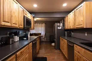 113 W 6th St, Adrian, MN 56110 - Photo 9