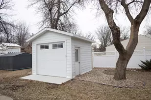 113 W 6th St, Adrian, MN 56110 - Photo 29