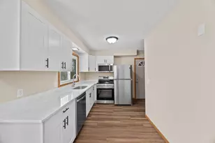 321 Buffalo St, Delano, MN 55328 - Photo 3