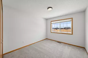 7104 139th Ave NW, Ramsey, MN 55303 - Photo 9