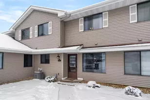 7633 Wedgewood Ct N, Maple Grove, MN 55311 - Photo 5