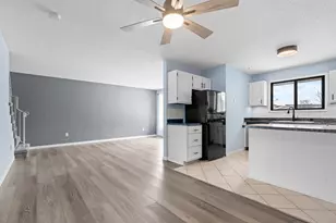 7633 Wedgewood Ct N, Maple Grove, MN 55311 - Photo 11