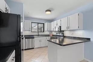 7633 Wedgewood Ct N, Maple Grove, MN 55311 - Photo 13