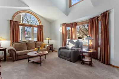 13175 Bittersweet Street NW, Coon Rapids, MN 55448 - Photo 5