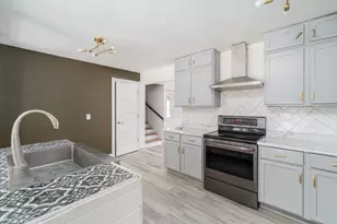 2463 Silver Lake Rd NW, New Brighton, MN 55112 - Photo 13