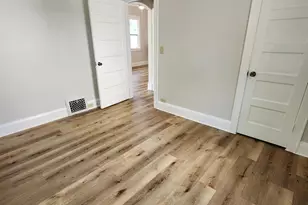 3939 Sheridan Ave N, Minneapolis, MN 55412 - Photo 13