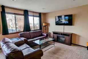 4584 Cinnamon Ridge Trail, Eagan, MN 55122 - Photo 7