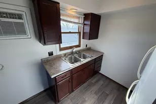 706 1st St S, Willmar, MN 56201 - Photo 3