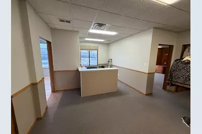 201 4 Street SW, Willmar, MN 56201 - Photo 29