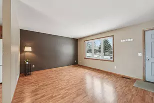 117 Crocus Ln, Monticello, MN 55362 - Photo 3