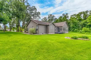 46747 Poss Beach Rd, Pelican Rapids, MN 56572 - Photo 5