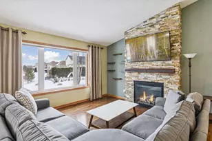 9487 208th St W, Lakeville, MN 55044 - Photo 5