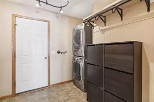 9487 208th St W, Lakeville, MN 55044 - Photo 19