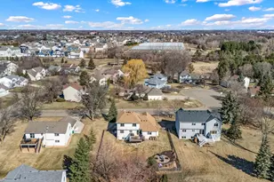 18745 39th Ave N, Plymouth, MN 55446 - Photo 19