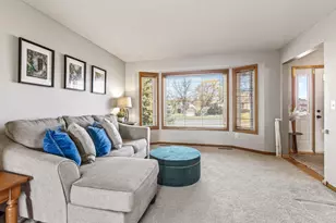 18745 39th Ave N, Plymouth, MN 55446 - Photo 7