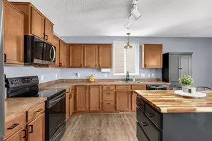 532 Summit Ln, Dundas, MN 55019 - Photo 9