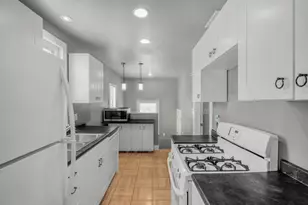 2296 Shadywood Rd, Wayzata, MN 55391 - Photo 5