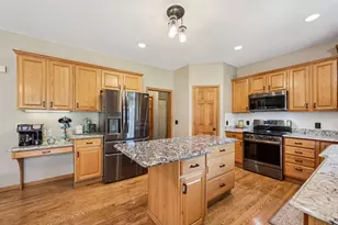 4329 Jessica Ct, Eagan, MN 55123 - Photo 11