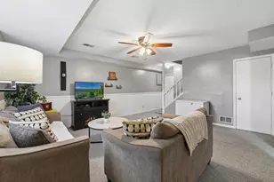 15700 Maple Island Ct, Burnsville, MN 55306 - Photo 21