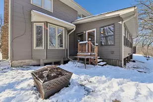 15700 Maple Island Ct, Burnsville, MN 55306 - Photo 27