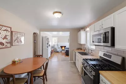 1064 Rose Avenue E, Saint Paul, MN 55106 - Photo 5