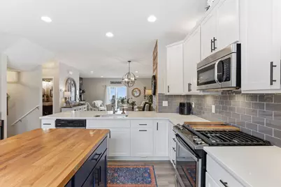 11916 Emery Village Drive N, Champlin, MN 55316 - Photo 17