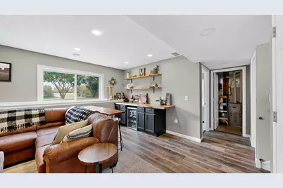 190 Red School Lane, Kellogg, MN 55945 - Photo 9