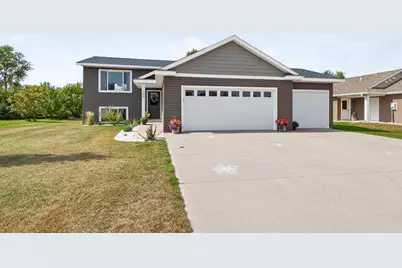 190 Red School Lane, Kellogg, MN 55945 - Photo 1