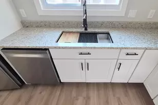 6609 Gretchen Ln N, Oakdale, MN 55128 - Photo 7