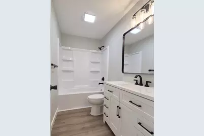 6609 Gretchen Lane N, Oakdale, MN 55128 - Photo 23