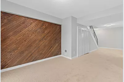 6609 Gretchen Lane N, Oakdale, MN 55128 - Photo 31