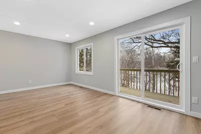 6609 Gretchen Lane N, Oakdale, MN 55128 - Photo 15