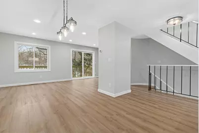 6609 Gretchen Lane N, Oakdale, MN 55128 - Photo 9