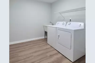 6609 Gretchen Lane N, Oakdale, MN 55128 - Photo 29