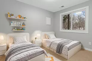 6609 Gretchen Ln N, Oakdale, MN 55128 - Photo 37