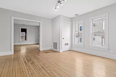 2726 Grand Avenue S, Minneapolis, MN 55408 - Photo 11