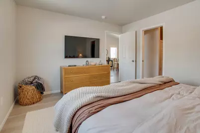 1234 Rachel Drive W, West Fargo, ND 58078 - Photo 23