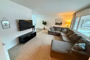 213 E Hollett St, Tracy, MN 56175 - Photo 9