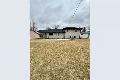 213 E Hollett Street, Tracy, MN 56175 - Photo 5