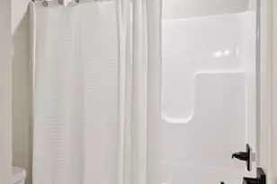 5920 Wooddale Ave, Edina, MN 55424 - Photo 37