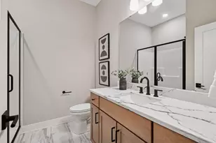 5920 Wooddale Ave, Edina, MN 55424 - Photo 45