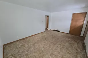 106 8th Ave NW, Pipestone, MN 56164 - Photo 17