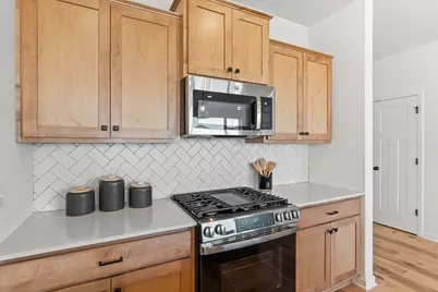 8012 Xyloid Lane, Corcoran, MN 55340 - Photo 5