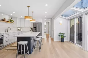 4633 Bayswater Rd, Shorewood, MN 55331 - Photo 11