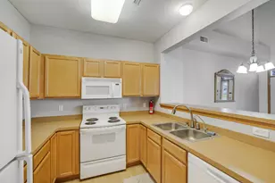 1790 Colonial St, Shakopee, MN 55379 - Photo 7