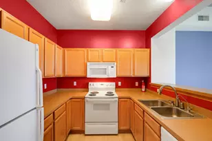 1790 Colonial St, Shakopee, MN 55379 - Photo 7