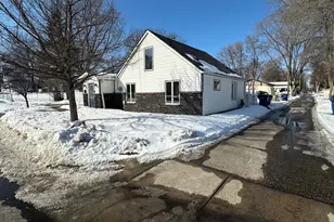 511 3rd St NE, Saint Cloud, MN 56304 - Photo 3