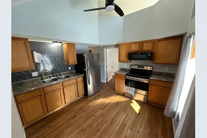 511 3rd Street NE, Saint Cloud, MN 56304 - Photo 5