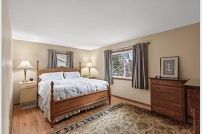 3132 Ensign Avenue N, New Hope, MN 55427 - Photo 7